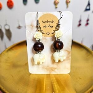 🐘 Elephant Rose Earrings 🌹